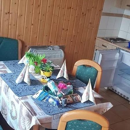 Bungalowvermietung Am Rheinsberger See Екстериор снимка